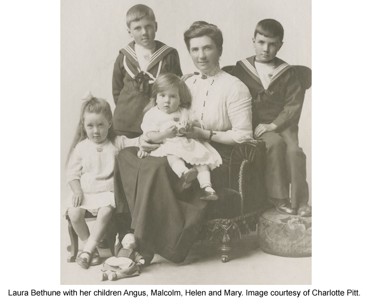 Laura Bethune with her children Angus, Malcolm, Helen and Mary.